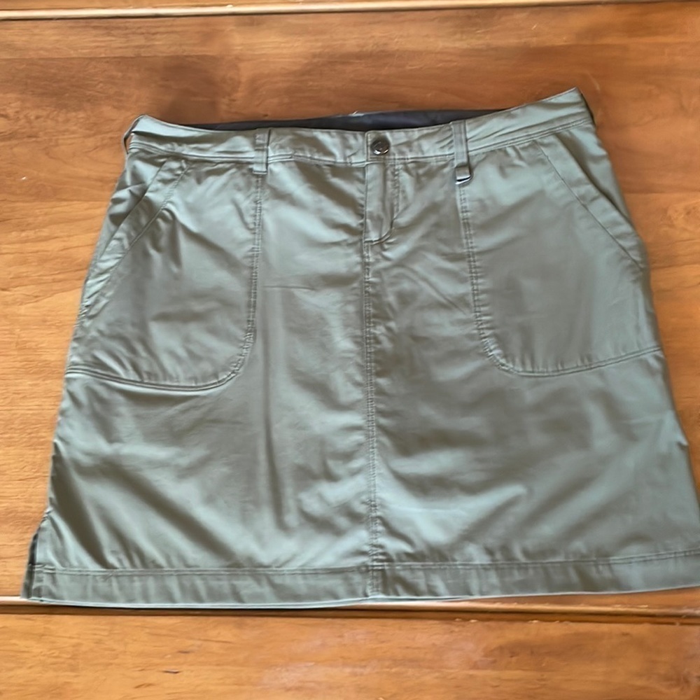 Rei Nylon Skort Size 10